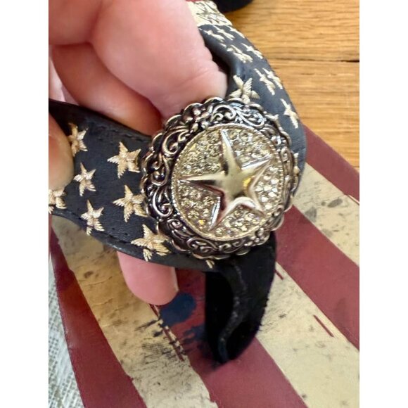 Bundle of 4 Women’s Sandals Size 9 - Picture 6 of 8